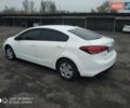 Білий Кіа Форте, об'ємом двигуна 2 л та пробігом 110 тис. км за 10500 $, фото 3 на Automoto.ua