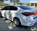Белый Киа Форте, объемом двигателя 2 л и пробегом 185 тыс. км за 8500 $, фото 5 на Automoto.ua