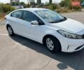 Білий Кіа Форте, об'ємом двигуна 2 л та пробігом 198 тис. км за 11100 $, фото 5 на Automoto.ua