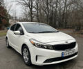 Белый Киа Форте, объемом двигателя 2 л и пробегом 233 тыс. км за 8500 $, фото 1 на Automoto.ua
