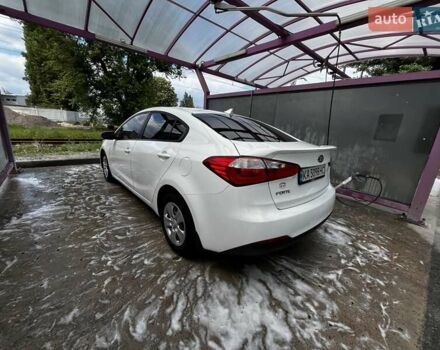 Белый Киа Форте, объемом двигателя 1.8 л и пробегом 178 тыс. км за 8300 $, фото 14 на Automoto.ua