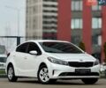 Білий Кіа Форте, об'ємом двигуна 2 л та пробігом 221 тис. км за 8900 $, фото 1 на Automoto.ua
