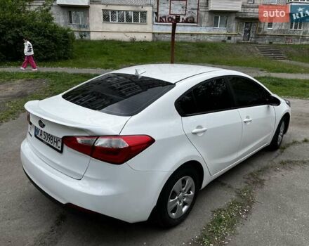 Белый Киа Форте, объемом двигателя 1.8 л и пробегом 178 тыс. км за 8300 $, фото 18 на Automoto.ua