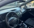 Белый Киа Форте, объемом двигателя 2 л и пробегом 190 тыс. км за 8000 $, фото 7 на Automoto.ua