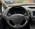 Білий Кіа Форте, об'ємом двигуна 2 л та пробігом 130 тис. км за 5500 $, фото 7 на Automoto.ua