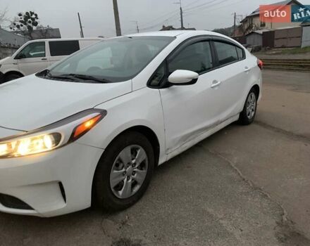 Белый Киа Форте, объемом двигателя 2 л и пробегом 119 тыс. км за 6277 $, фото 5 на Automoto.ua