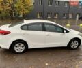 Білий Кіа Форте, об'ємом двигуна 2 л та пробігом 130 тис. км за 9850 $, фото 2 на Automoto.ua