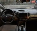 Білий Кіа Форте, об'ємом двигуна 2 л та пробігом 159 тис. км за 9000 $, фото 4 на Automoto.ua