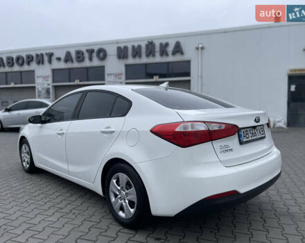 Белый Киа Форте, объемом двигателя 1.8 л и пробегом 154 тыс. км за 9999 $, фото 6 на Automoto.ua