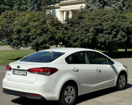 Білий Кіа Форте, об'ємом двигуна 2 л та пробігом 97 тис. км за 9200 $, фото 3 на Automoto.ua