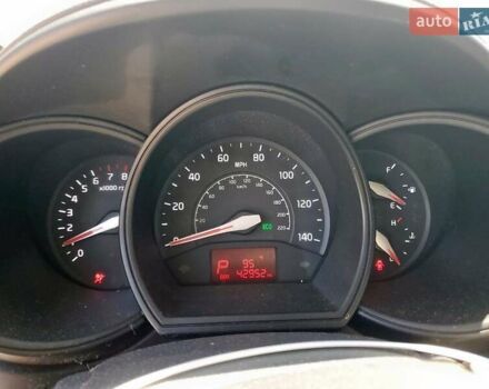 Білий Кіа Форте, об'ємом двигуна 0 л та пробігом 70 тис. км за 1900 $, фото 8 на Automoto.ua