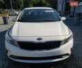 Білий Кіа Форте, об'ємом двигуна 2 л та пробігом 132 тис. км за 1700 $, фото 4 на Automoto.ua