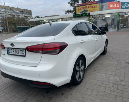 Белый Киа Форте, объемом двигателя 2 л и пробегом 109 тыс. км за 12200 $, фото 4 на Automoto.ua