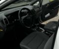 Белый Киа Форте, объемом двигателя 2 л и пробегом 55 тыс. км за 13400 $, фото 5 на Automoto.ua