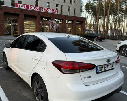 Белый Киа Форте, объемом двигателя 2 л и пробегом 72 тыс. км за 12400 $, фото 4 на Automoto.ua
