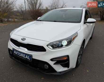 Белый Киа Форте, объемом двигателя 2 л и пробегом 128 тыс. км за 13500 $, фото 13 на Automoto.ua