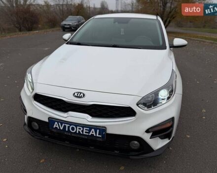 Белый Киа Форте, объемом двигателя 2 л и пробегом 128 тыс. км за 13500 $, фото 14 на Automoto.ua