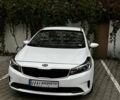 Белый Киа Форте, объемом двигателя 2 л и пробегом 55 тыс. км за 11500 $, фото 1 на Automoto.ua