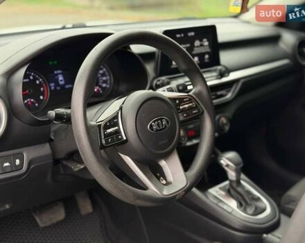 Белый Киа Форте, объемом двигателя 2 л и пробегом 128 тыс. км за 13500 $, фото 40 на Automoto.ua