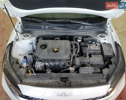 Киа Форте 2023 в Днепре (Днепропетровске) на Automoto.ua Белый Киа Форте, объемом двигателя 2 л и пробегом 46 тыс. км за 4900 $, фото 10 на Automoto.ua
