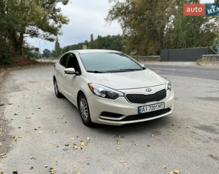 Білий Кіа Форте, об'ємом двигуна 1.8 л та пробігом 230 тис. км за 8150 $, фото 1 на Automoto.ua