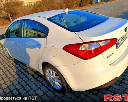 Білий Кіа Форте, об'ємом двигуна 1.8 л та пробігом 132 тис. км за 8150 $, фото 1 на Automoto.ua