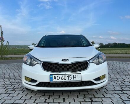 Белый Киа Форте, объемом двигателя 2 л и пробегом 142 тыс. км за 9500 $, фото 1 на Automoto.ua
