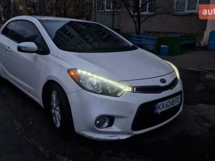 Белый Киа Форте, объемом двигателя 2 л и пробегом 158 тыс. км за 9800 $, фото 1 на Automoto.ua