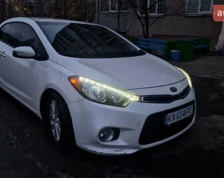 Белый Киа Форте, объемом двигателя 2 л и пробегом 158 тыс. км за 9800 $, фото 1 на Automoto.ua
