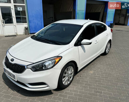 Білий Кіа Форте, об'ємом двигуна 1.8 л та пробігом 105 тис. км за 9800 $, фото 1 на Automoto.ua