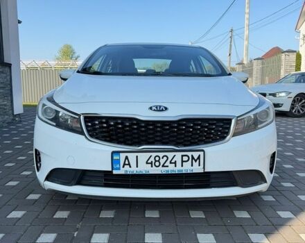 Белый Киа Форте, объемом двигателя 2 л и пробегом 157 тыс. км за 8300 $, фото 1 на Automoto.ua
