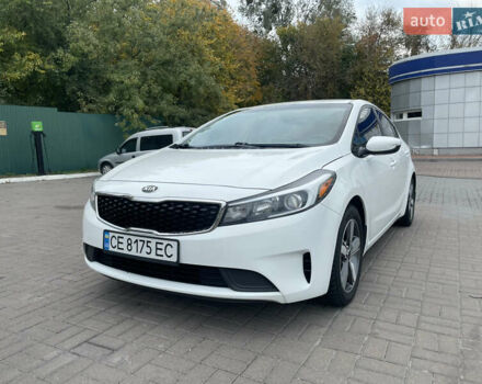 Белый Киа Форте, объемом двигателя 2 л и пробегом 109 тыс. км за 12200 $, фото 1 на Automoto.ua