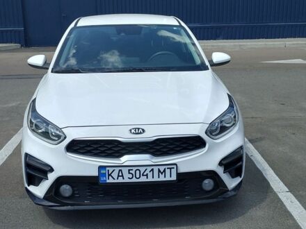 Белый Киа Форте, объемом двигателя 2 л и пробегом 160 тыс. км за 12200 $, фото 1 на Automoto.ua
