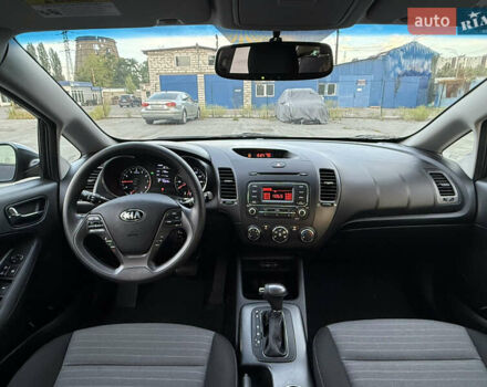 Черный Киа Форте, объемом двигателя 2 л и пробегом 67 тыс. км за 11300 $, фото 8 на Automoto.ua