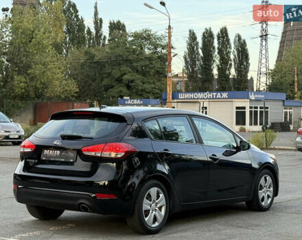 Черный Киа Форте, объемом двигателя 2 л и пробегом 67 тыс. км за 11300 $, фото 2 на Automoto.ua