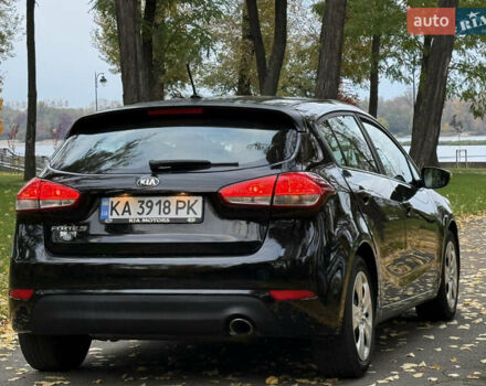 Черный Киа Форте, объемом двигателя 2 л и пробегом 60 тыс. км за 11300 $, фото 3 на Automoto.ua