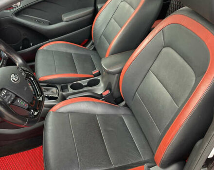 Черный Киа Форте, объемом двигателя 1.6 л и пробегом 150 тыс. км за 9777 $, фото 14 на Automoto.ua