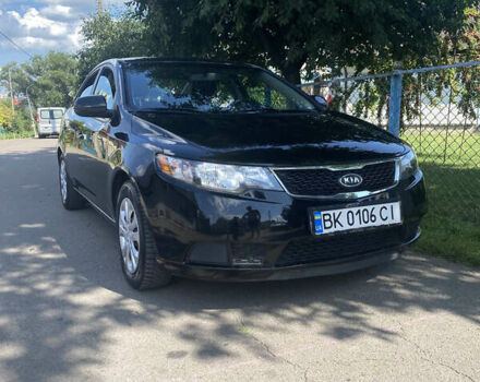 Черный Киа Форте, объемом двигателя 2 л и пробегом 190 тыс. км за 7800 $, фото 1 на Automoto.ua