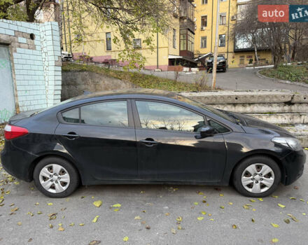 Черный Киа Форте, объемом двигателя 1.8 л и пробегом 141 тыс. км за 8500 $, фото 2 на Automoto.ua
