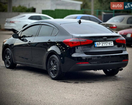 Черный Киа Форте, объемом двигателя 1.8 л и пробегом 151 тыс. км за 8900 $, фото 5 на Automoto.ua