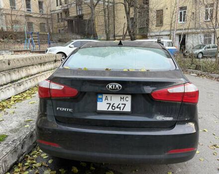 Черный Киа Форте, объемом двигателя 1.8 л и пробегом 141 тыс. км за 8500 $, фото 3 на Automoto.ua