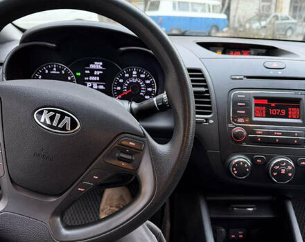 Черный Киа Форте, объемом двигателя 1.8 л и пробегом 141 тыс. км за 8500 $, фото 19 на Automoto.ua