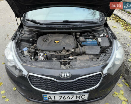 Черный Киа Форте, объемом двигателя 1.8 л и пробегом 141 тыс. км за 8500 $, фото 17 на Automoto.ua