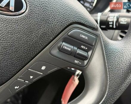 Чорний Кіа Форте, об'ємом двигуна 2 л та пробігом 142 тис. км за 8900 $, фото 26 на Automoto.ua