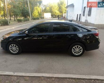 Черный Киа Форте, объемом двигателя 2 л и пробегом 130 тыс. км за 12100 $, фото 9 на Automoto.ua