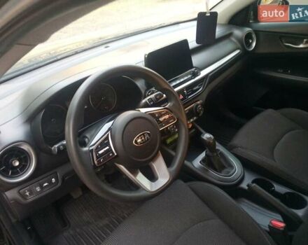 Черный Киа Форте, объемом двигателя 2 л и пробегом 130 тыс. км за 12100 $, фото 4 на Automoto.ua