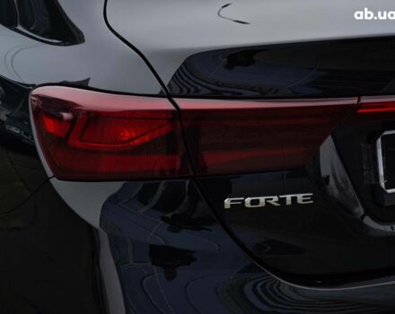 Черный Киа Форте, объемом двигателя 2 л и пробегом 84 тыс. км за 14690 $, фото 10 на Automoto.ua