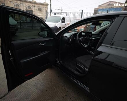 Черный Киа Форте, объемом двигателя 2 л и пробегом 84 тыс. км за 14690 $, фото 18 на Automoto.ua