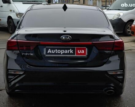Черный Киа Форте, объемом двигателя 2 л и пробегом 84 тыс. км за 14690 $, фото 8 на Automoto.ua