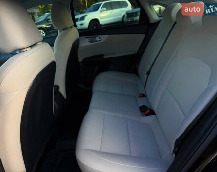 Черный Киа Форте, объемом двигателя 2 л и пробегом 52 тыс. км за 19500 $, фото 27 на Automoto.ua